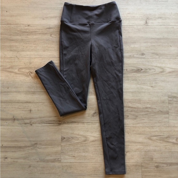 Aritzia Pants - Aritzia Wilfred Free Ribbed Leggings- small